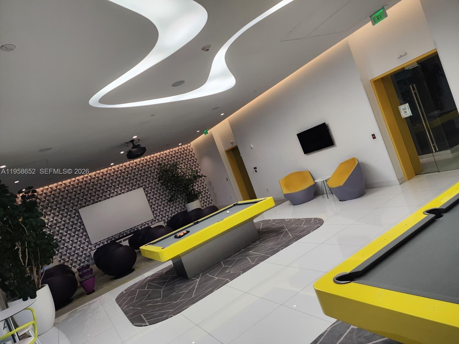 PARAISO BAYVIEWS CONDO - Residential