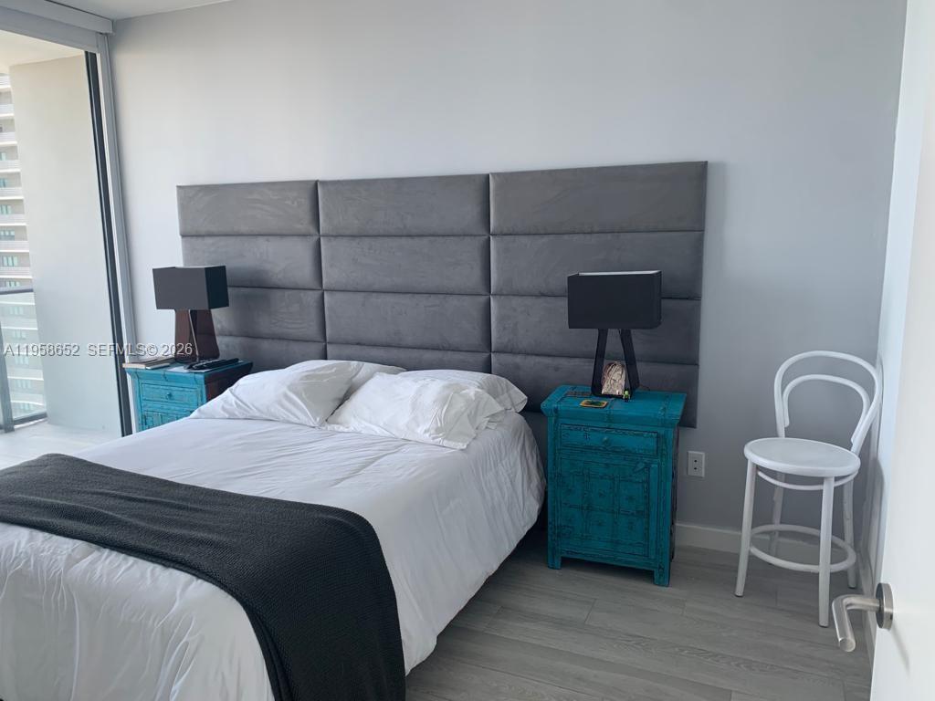 PARAISO BAYVIEWS CONDO - Residential