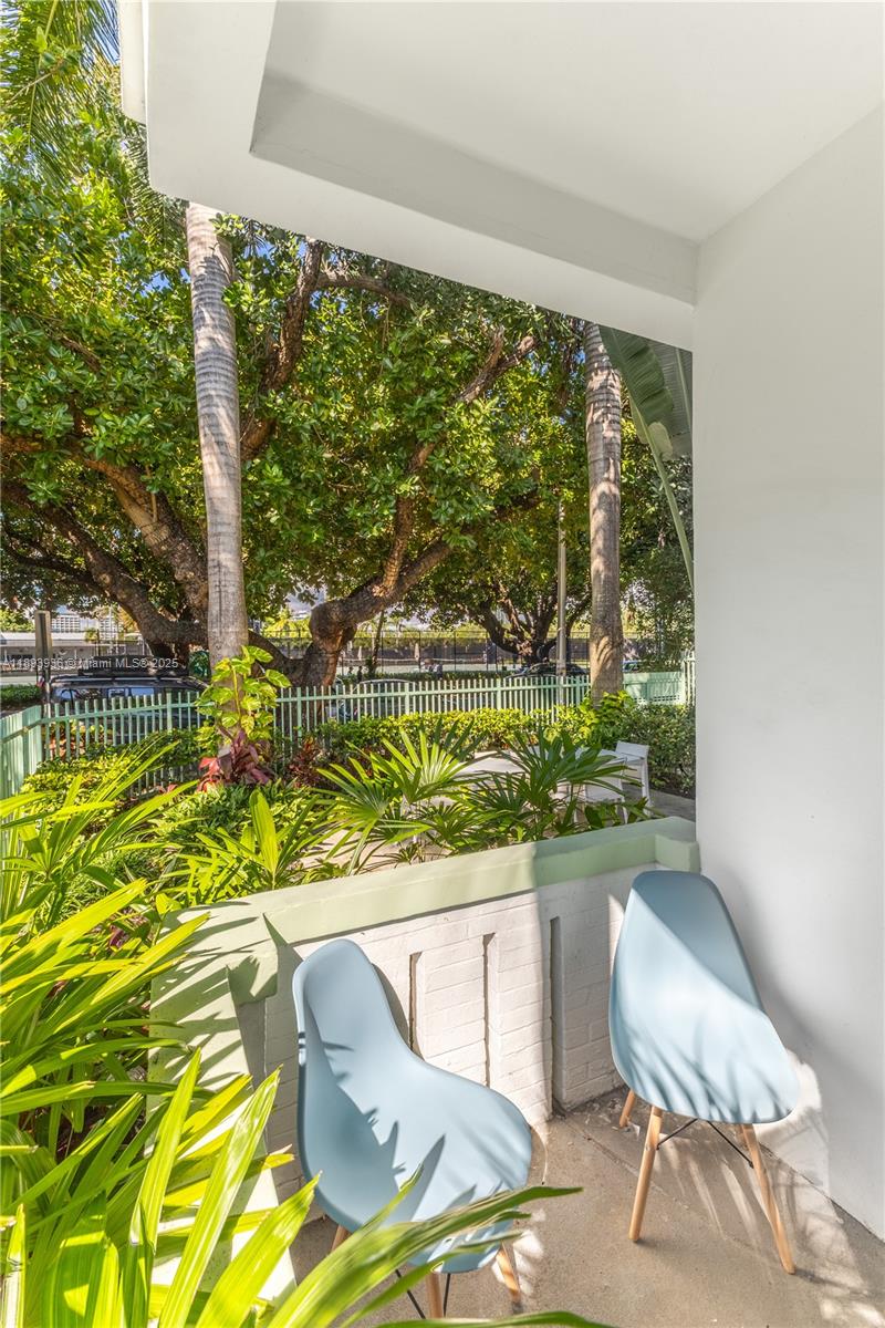 ARCADIA CONDO OF MIAMI BE - Residential Lease