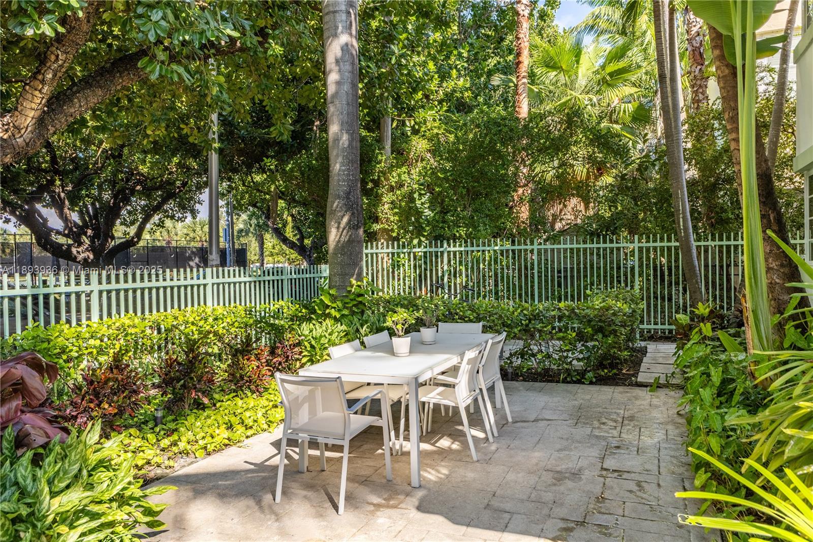 ARCADIA CONDO OF MIAMI BE - Residential Lease