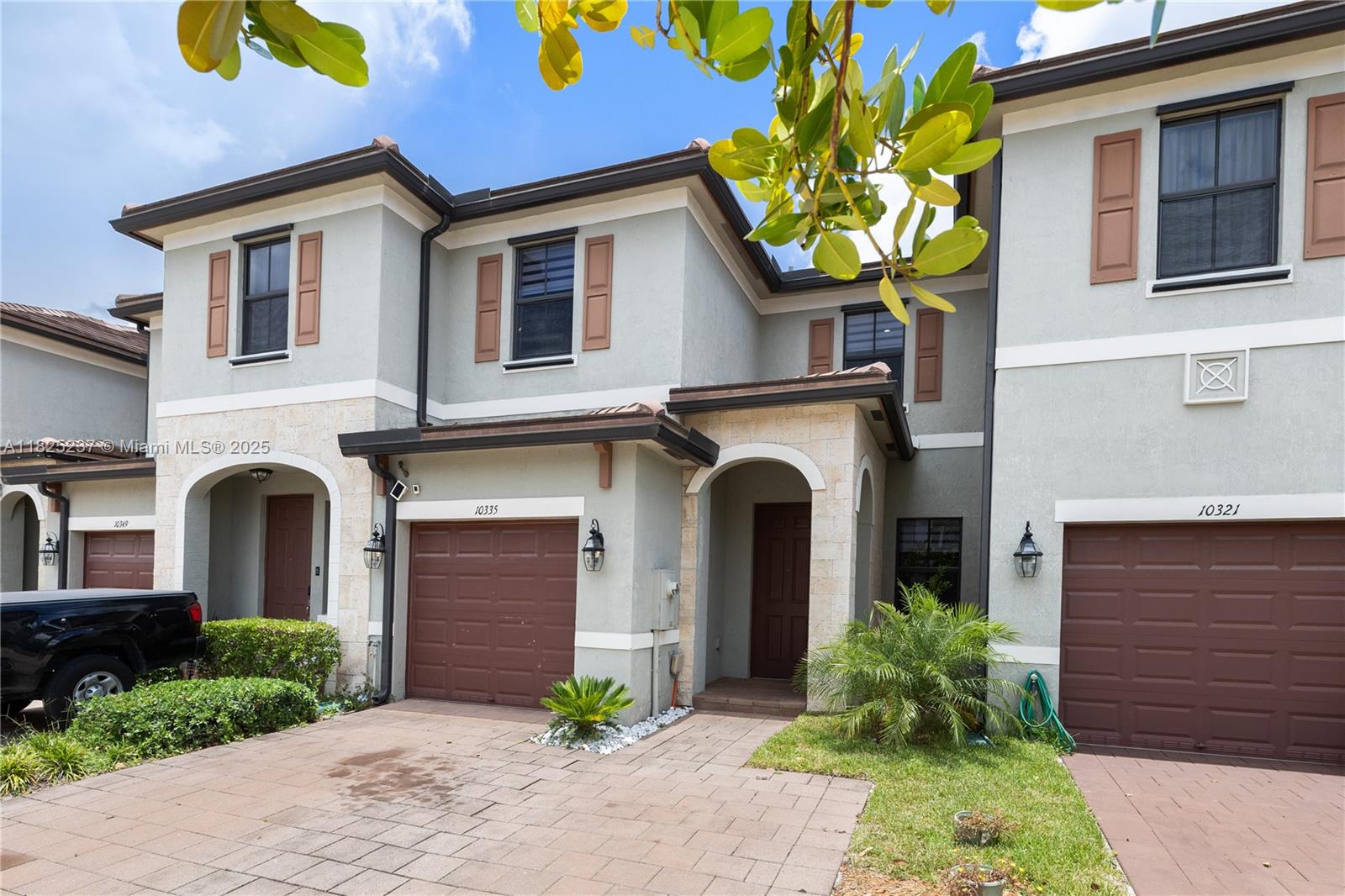10335 W 34th Ct 10335