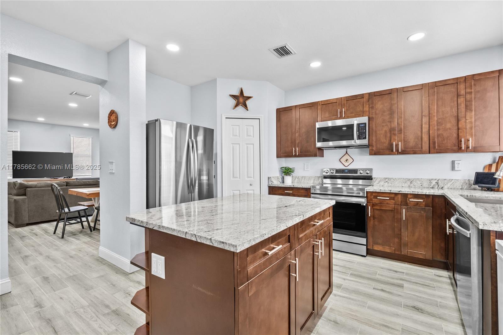 SUMMERVILLE SUB - Residential