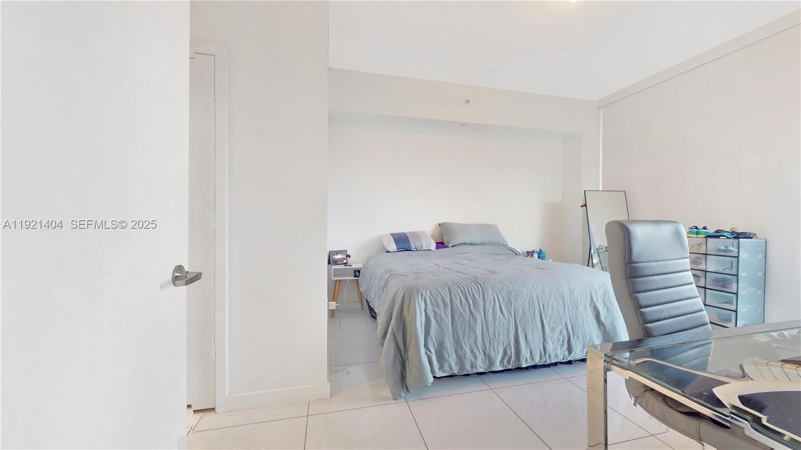 PARAMOUNT MIAMI WORLDCENT - Residential