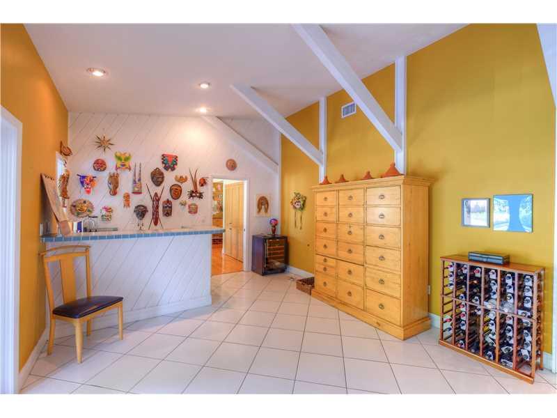 CLINTON GROVE ESTS - Residential