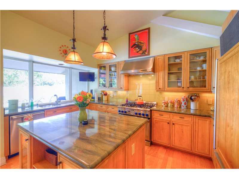 CLINTON GROVE ESTS - Residential