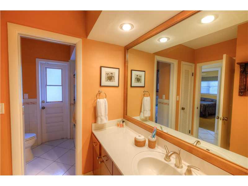 CLINTON GROVE ESTS - Residential