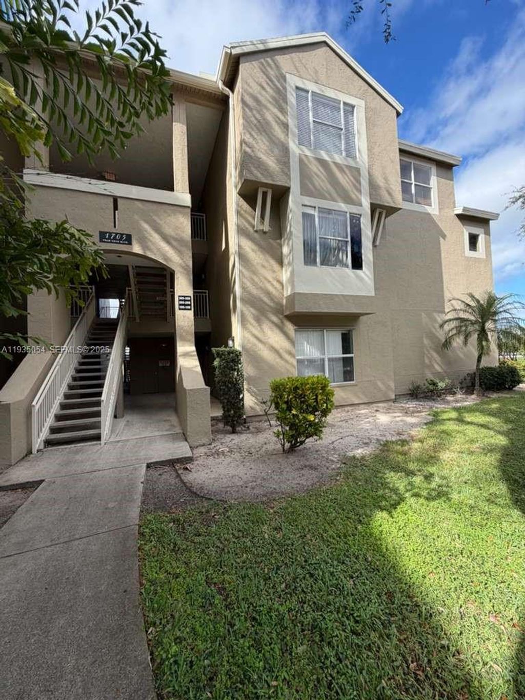 Photo of 1705 Palm Cove Blvd #1-206, Delray Beach, FL 33445 (MLS # A11935054)