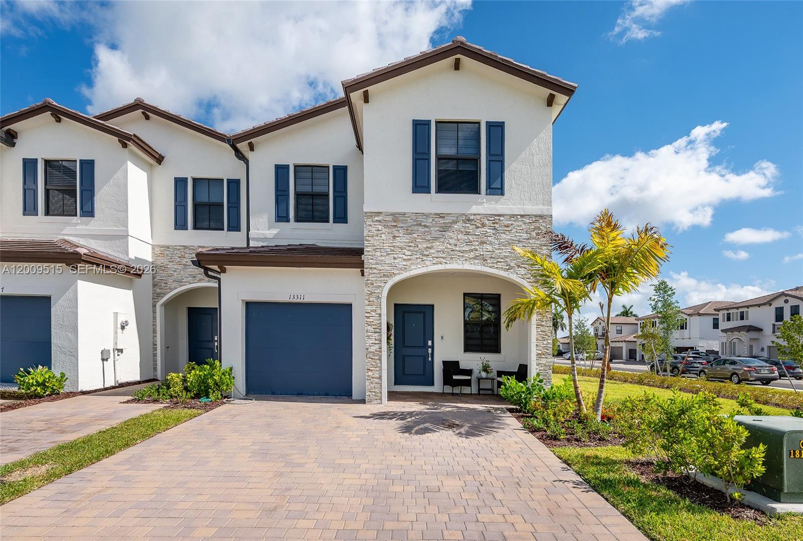 SIENA RESERVE - Residential