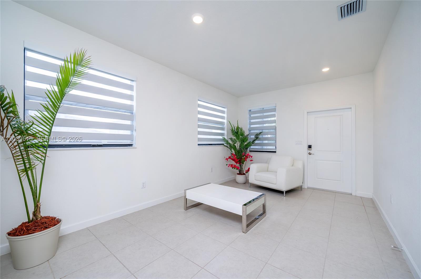 SIENA RESERVE - Residential