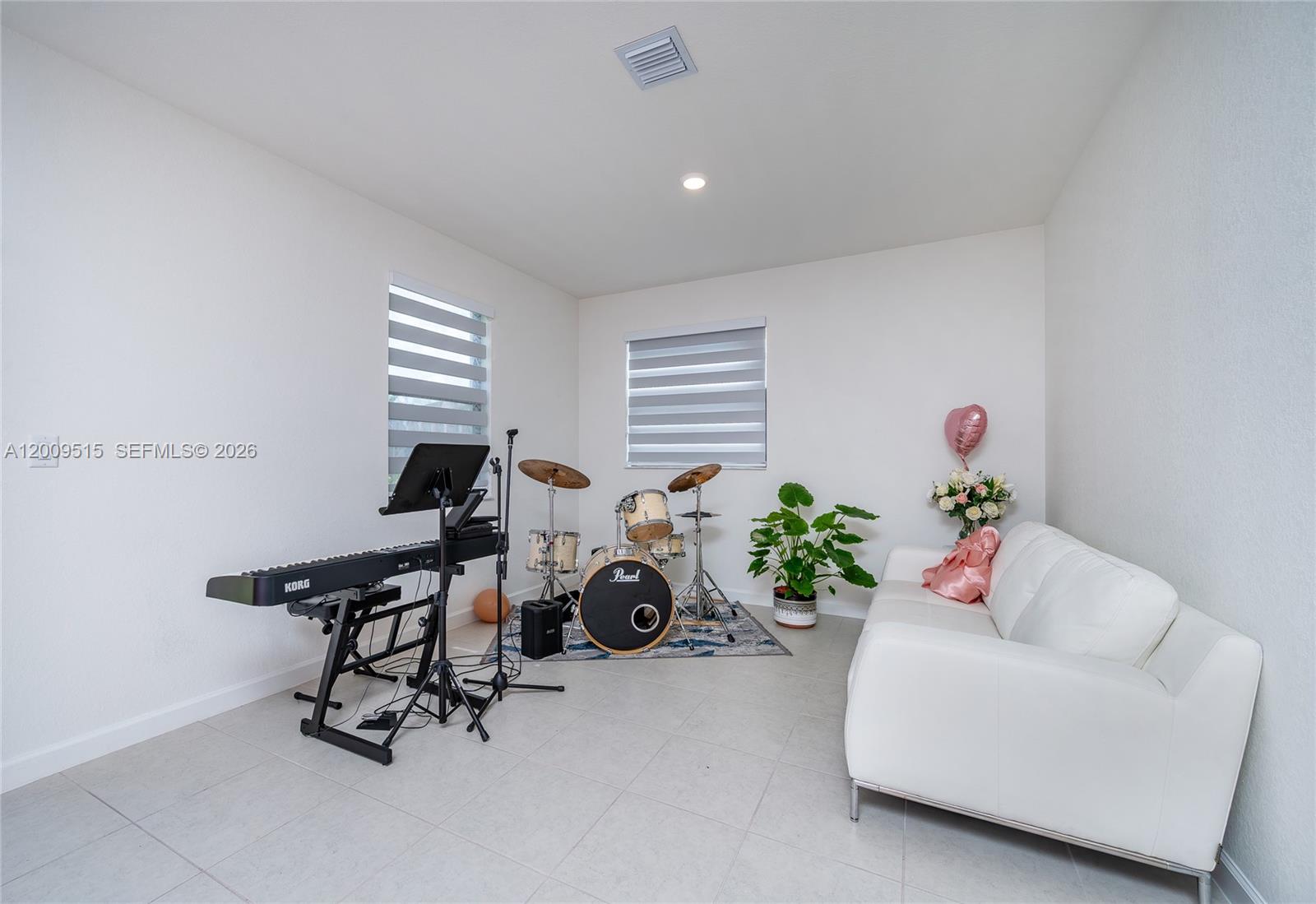 SIENA RESERVE - Residential