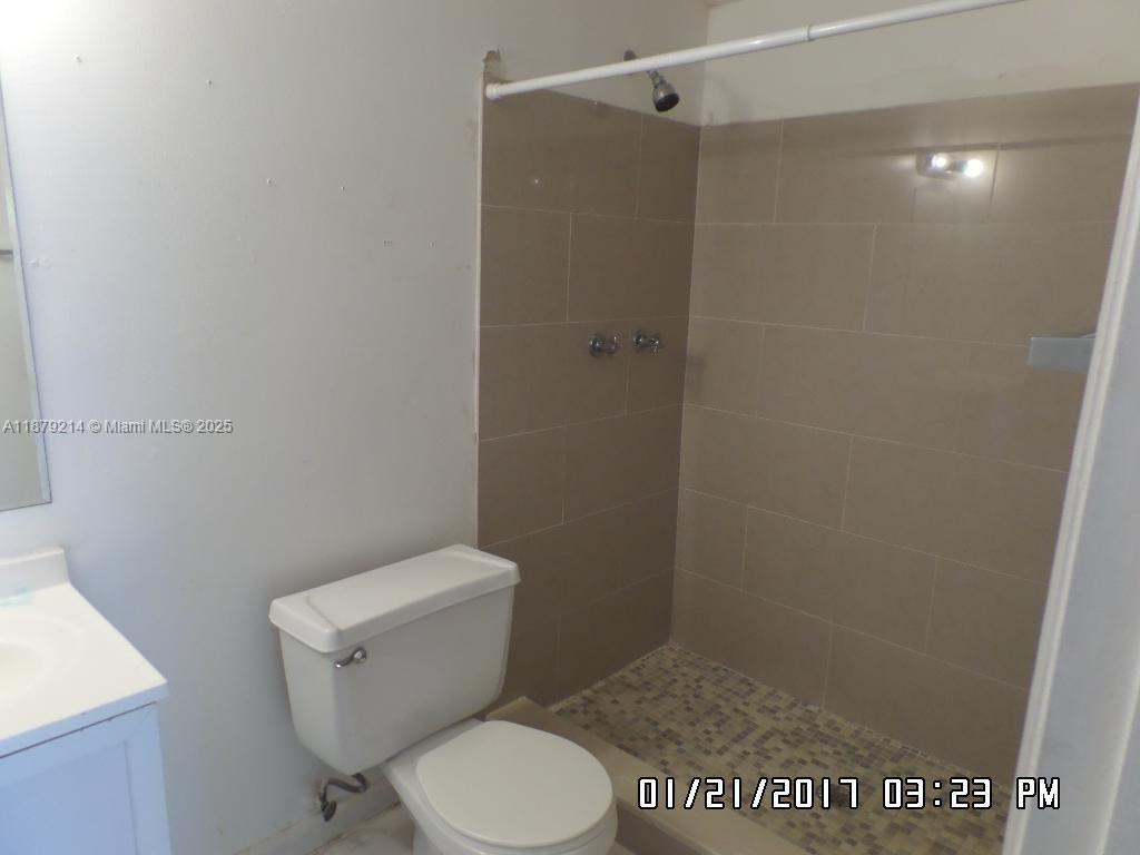 SUNSET HILLS I CONDOMINIU - Residential Lease