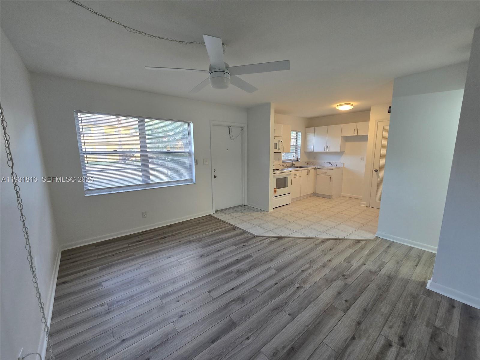 VILLAGE PARK AT OAKLAND C - Residential Lease