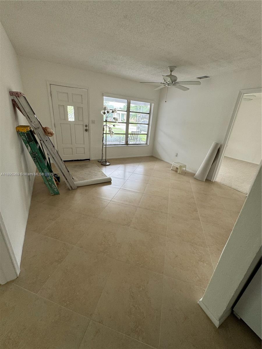 230 NW 55th St
