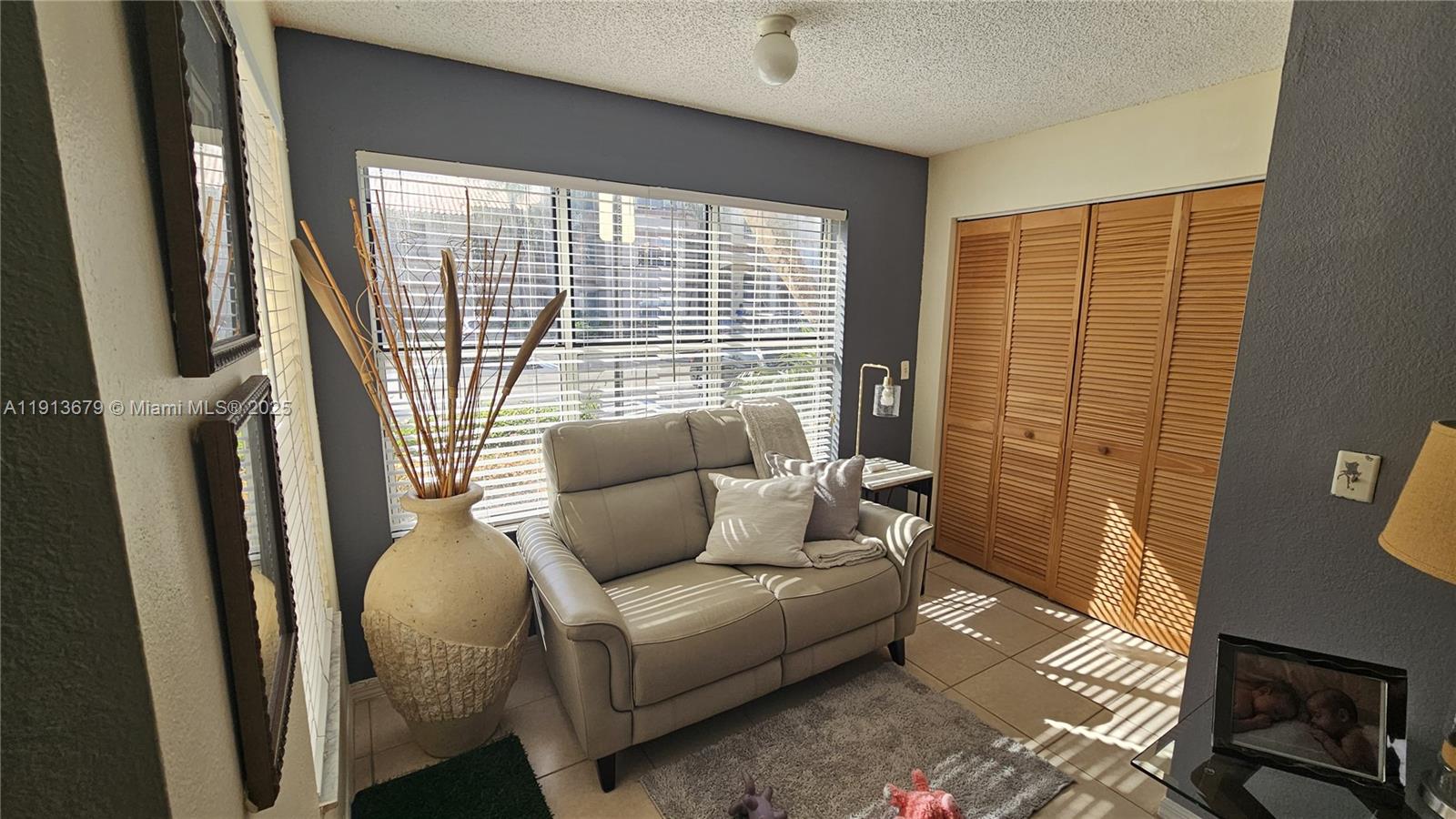 CORAL KEY CONDO - Residential Lease