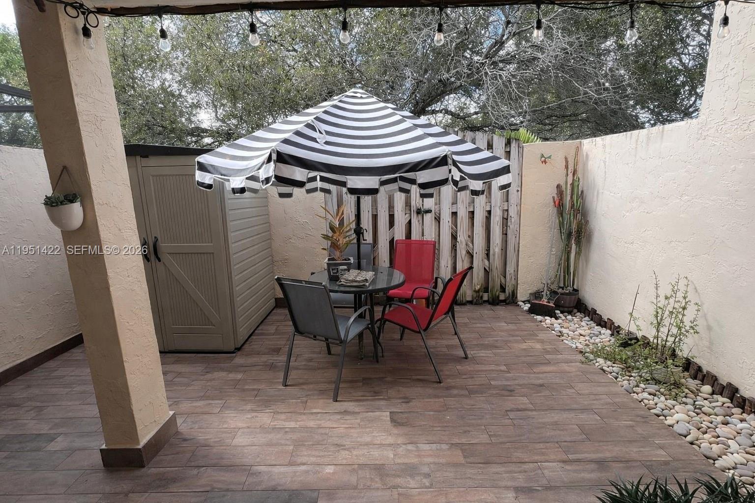 WESTVIEW CONDOMINIUM NO S - Residential