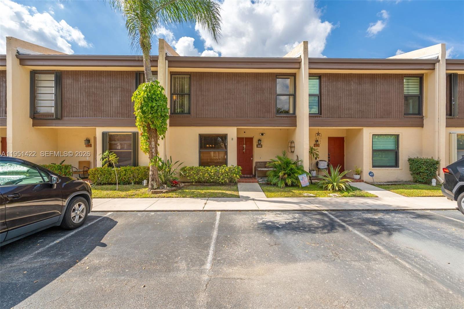 WESTVIEW CONDOMINIUM NO S - Residential