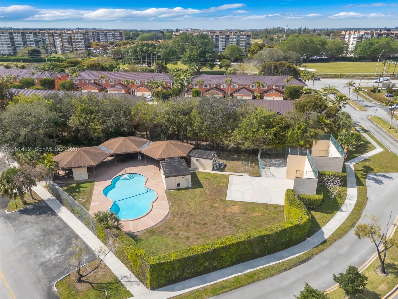 WESTVIEW CONDOMINIUM NO S - Residential