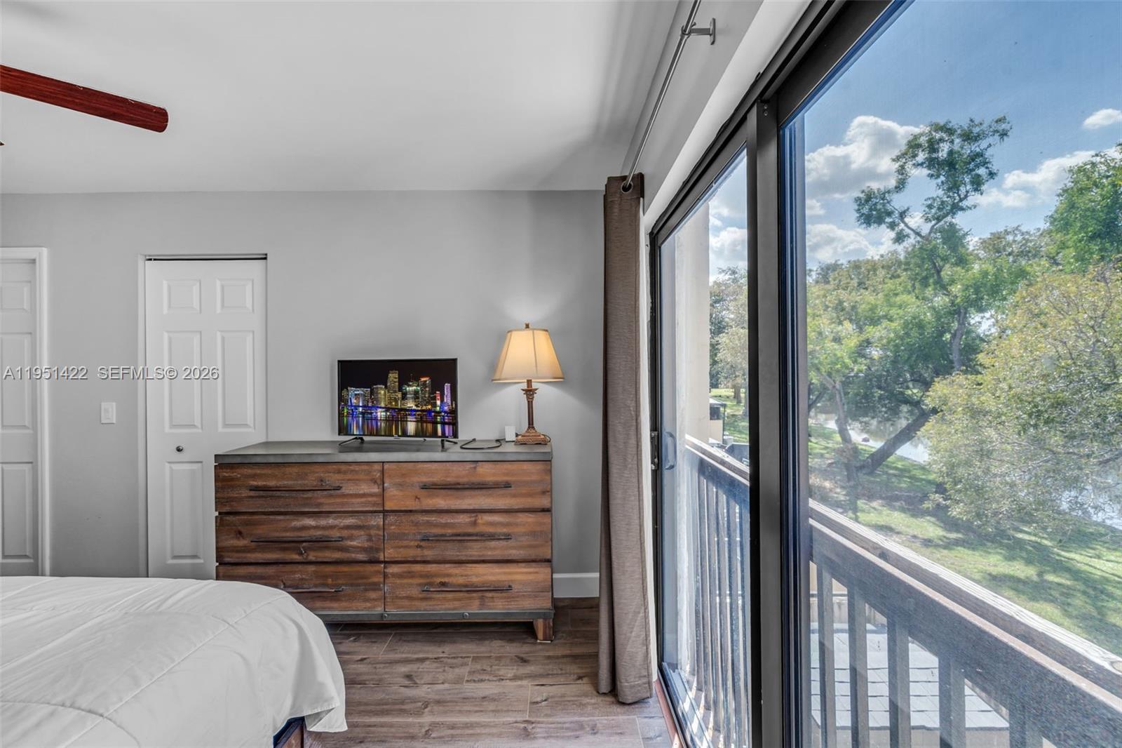 WESTVIEW CONDOMINIUM NO S - Residential