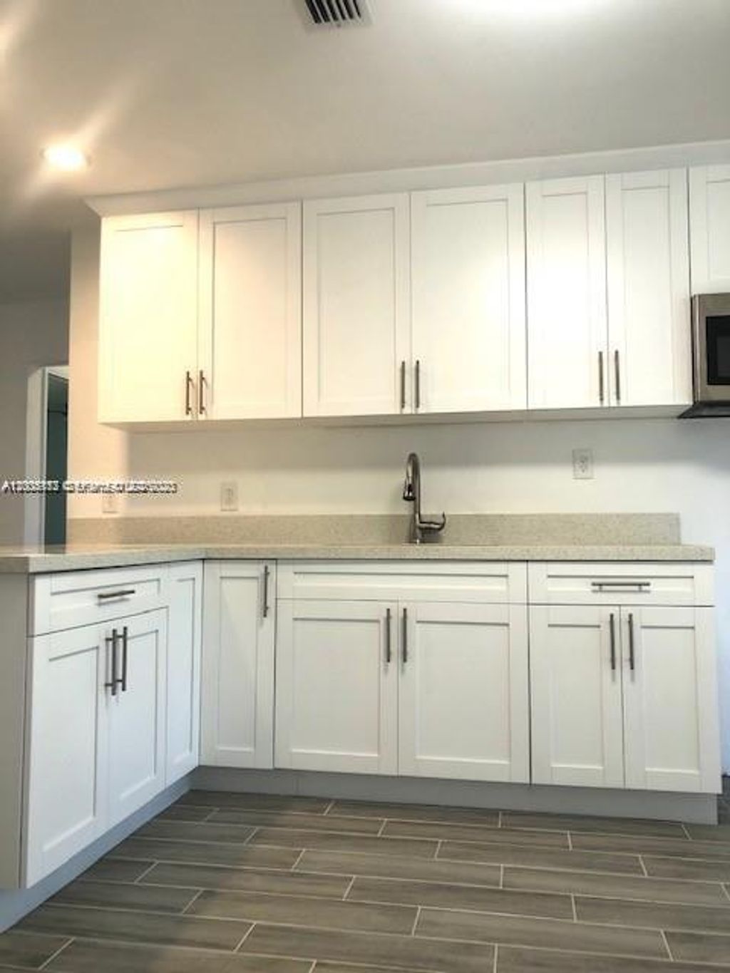 Photo of 215 SW 10th St #0, Hallandale Beach, FL 33009 (MLS # A12005152)