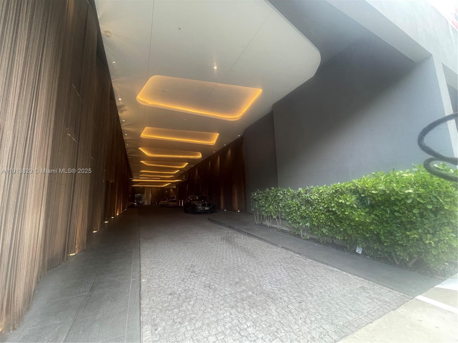 801 S Miami Ave 2207