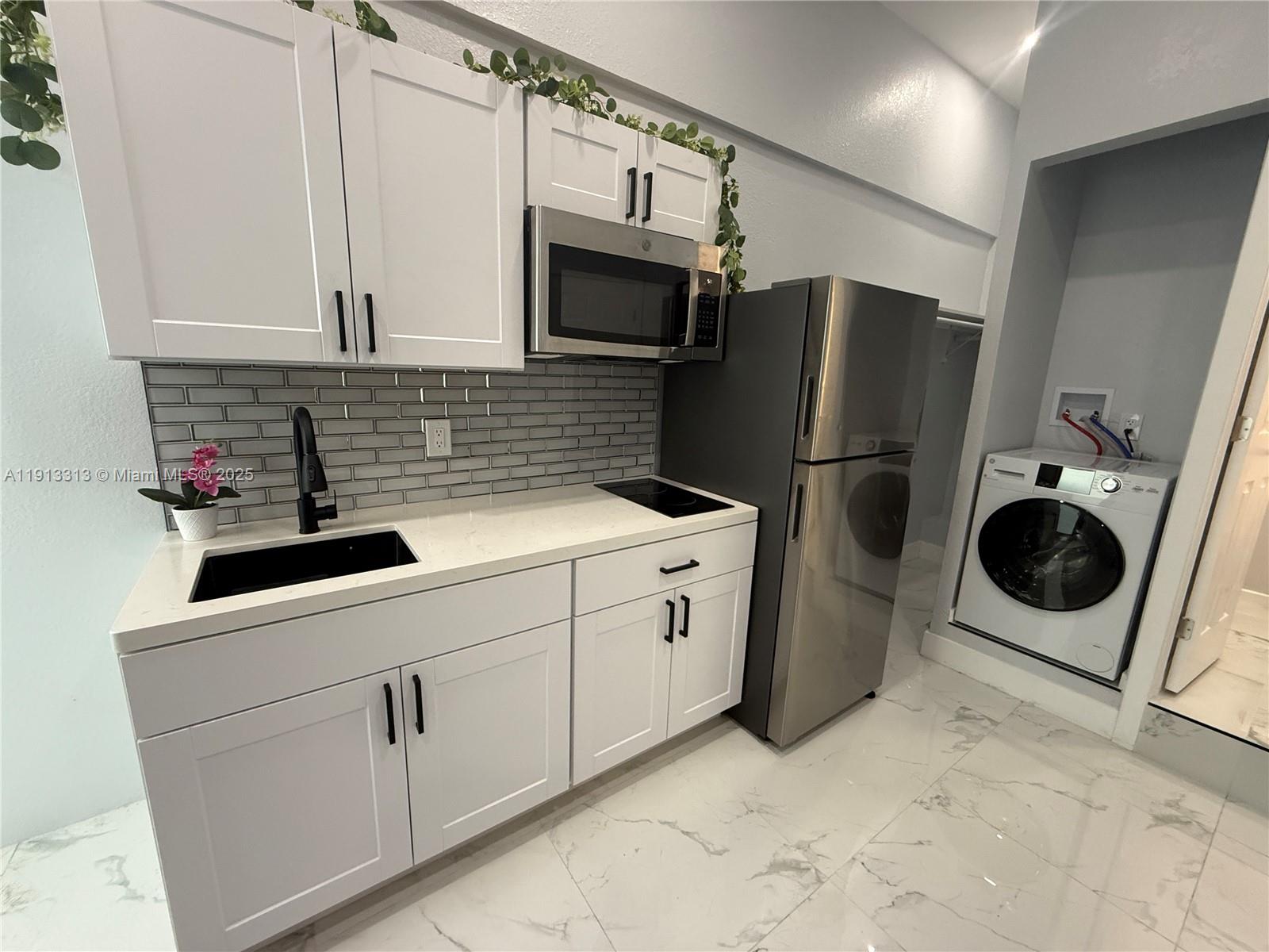 SOUTHERN COVE - Residential Lease