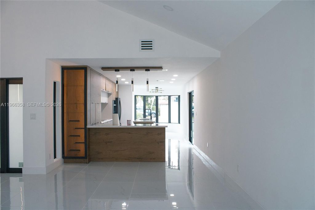 Photo of 10433 SW 118th Ct, Miami, FL 33186 (MLS # A11966358)