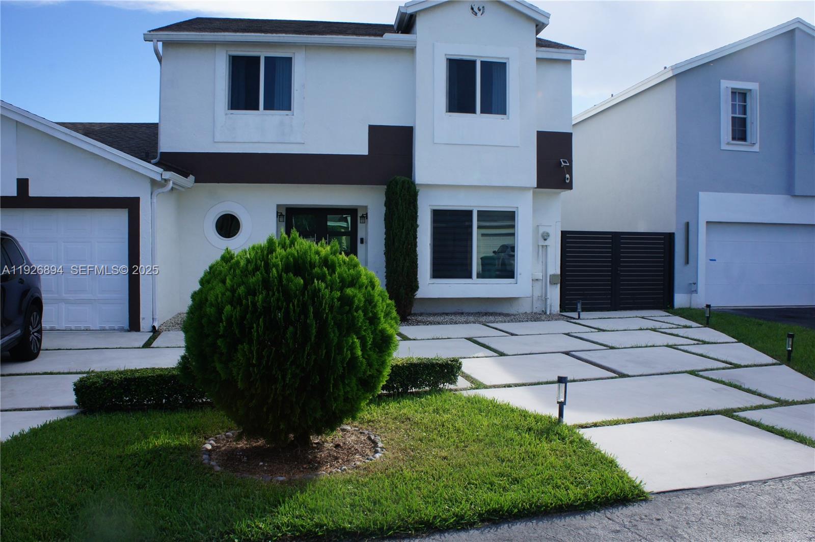 PANACHE SEC 4 - Residential