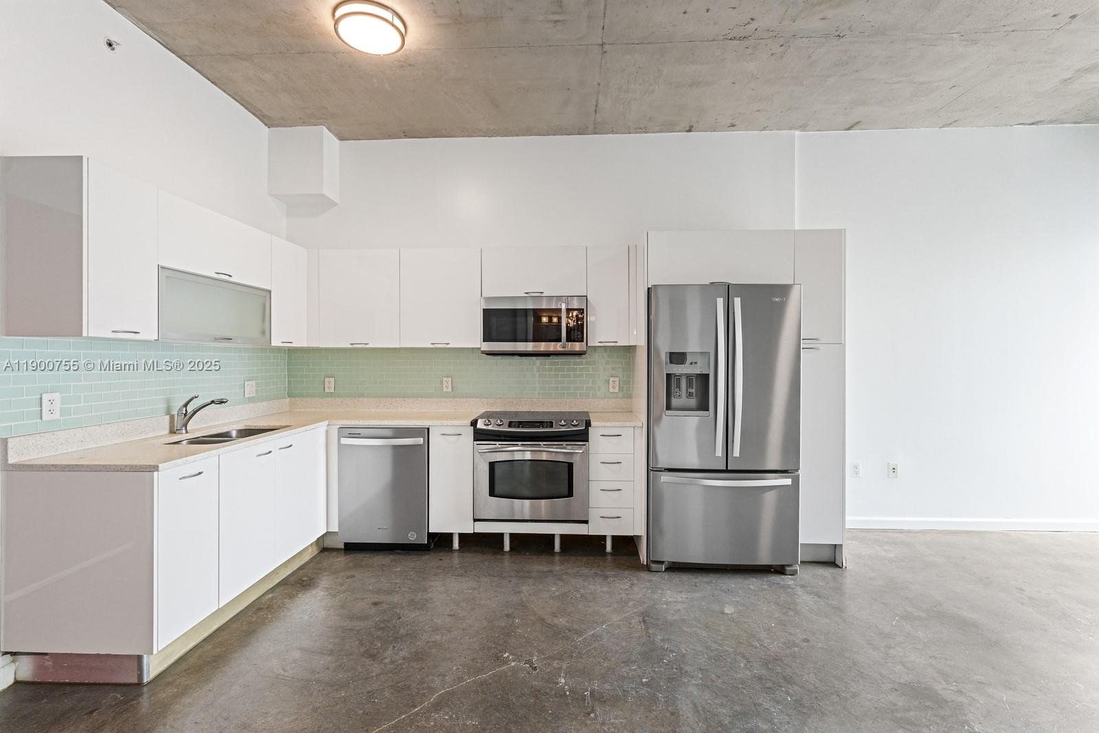 THE LOFT DOWNTOWN II COND - Residential