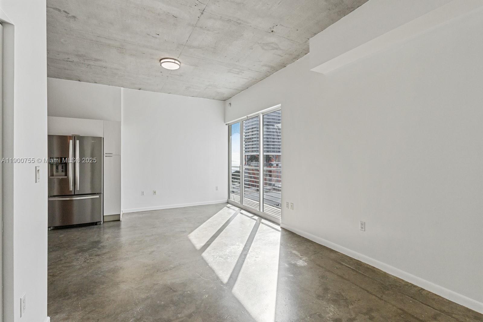 THE LOFT DOWNTOWN II COND - Residential