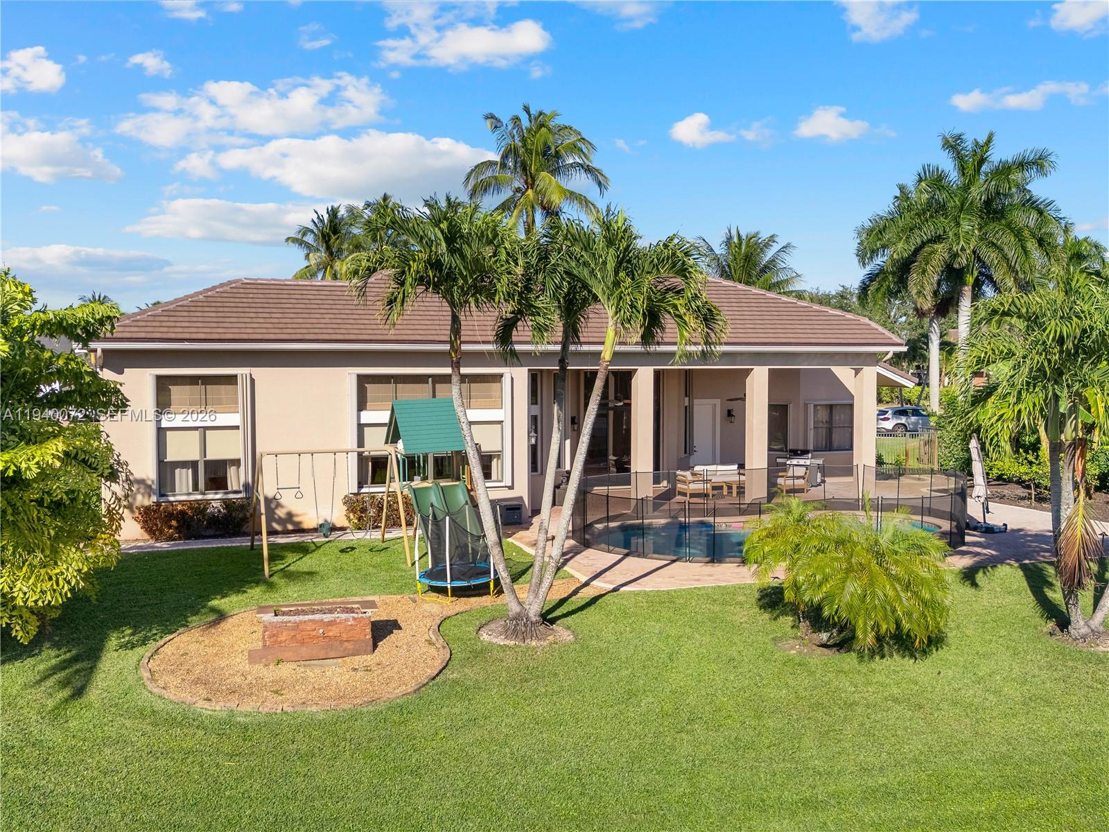 RIVERSTONE - Residential