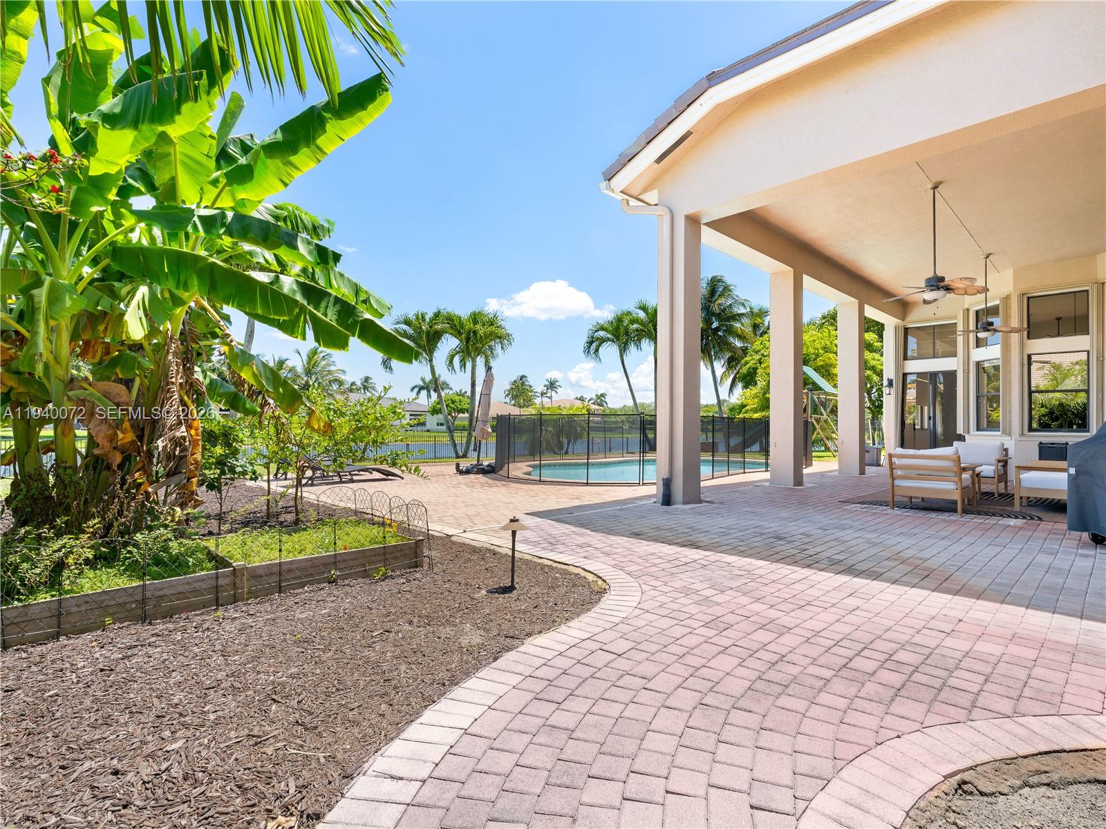 RIVERSTONE - Residential