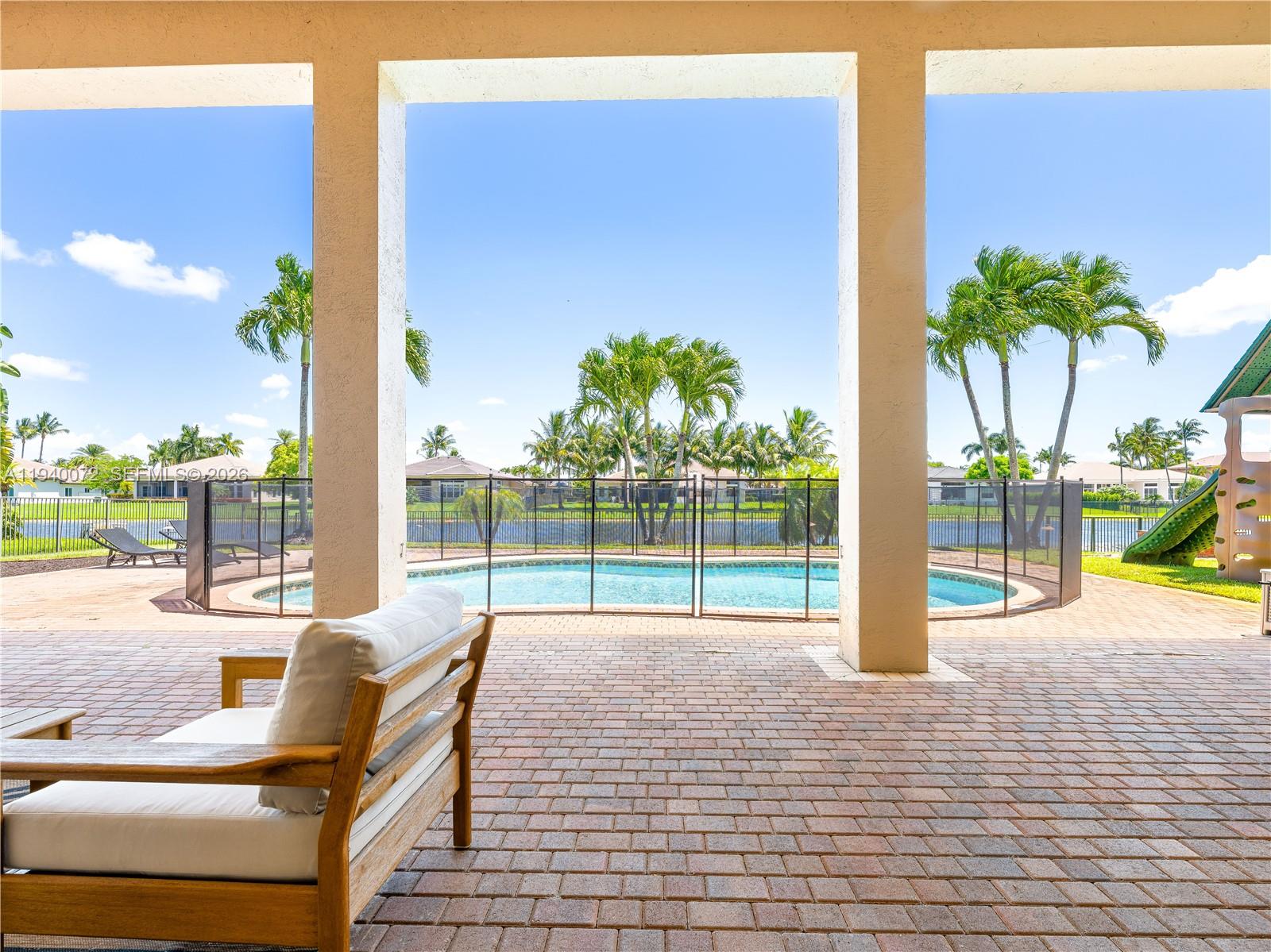 RIVERSTONE - Residential