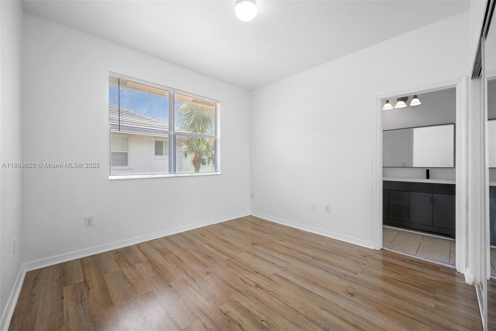 CAMBRIDGE PARK - Residential