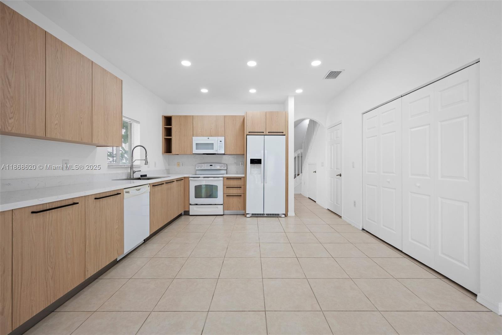 CAMBRIDGE PARK - Residential