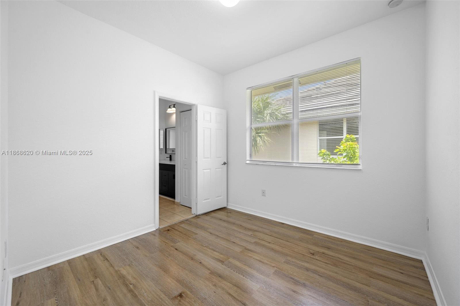 CAMBRIDGE PARK - Residential