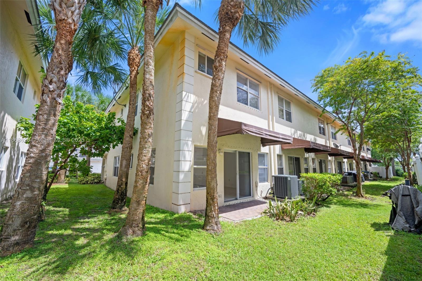 CAMBRIDGE PARK - Residential