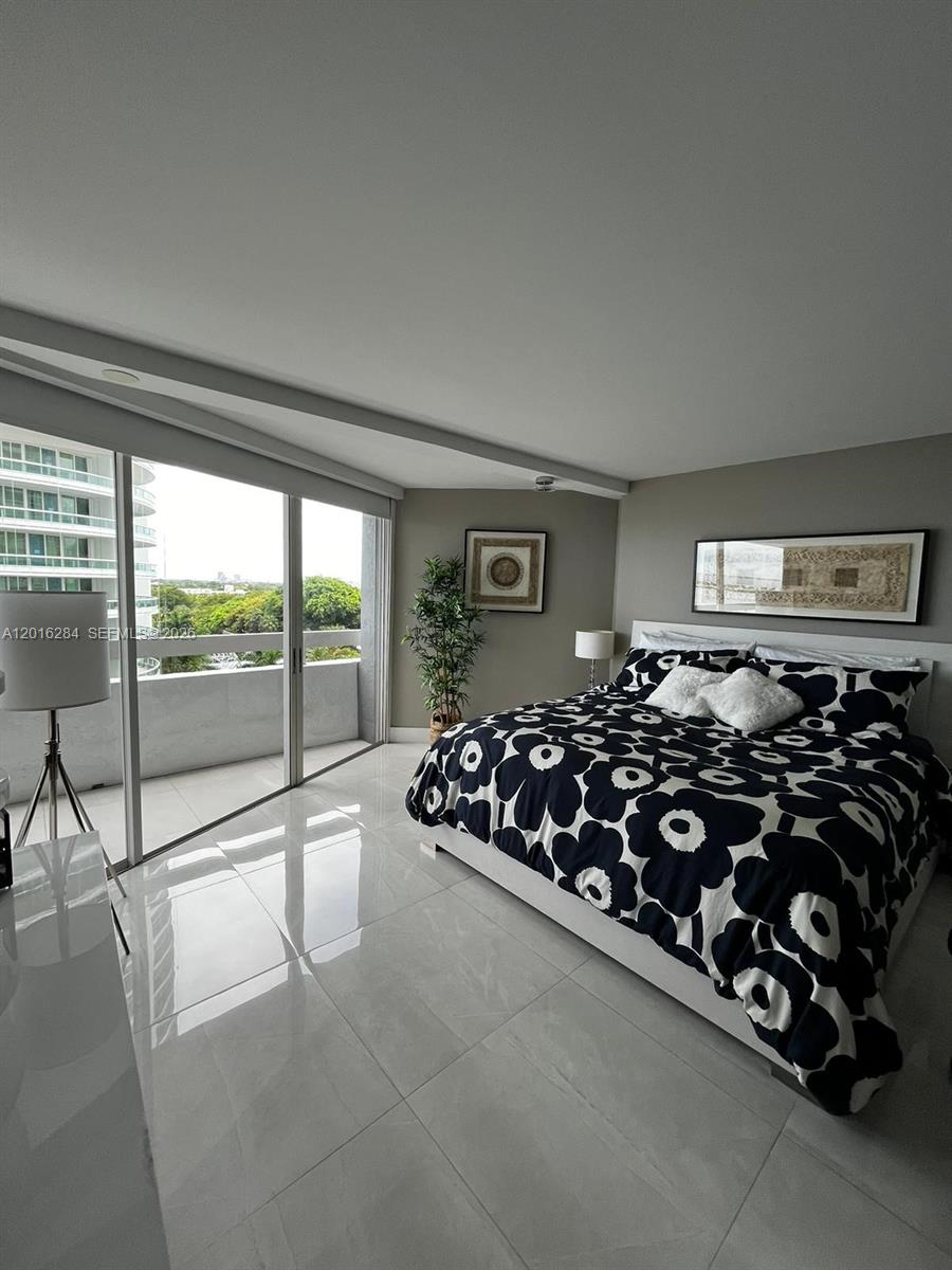 IMPERIAL AT BRICKELL COND - Residential Lease