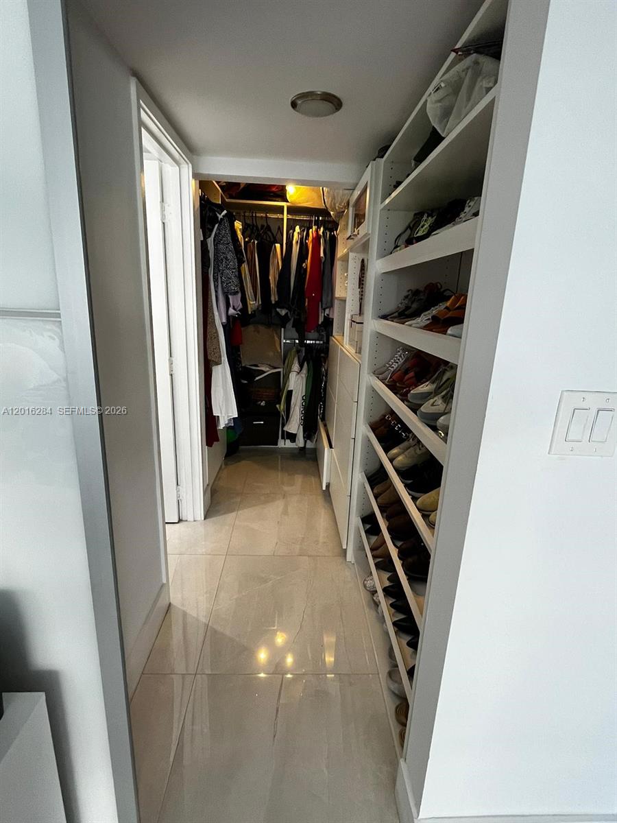 IMPERIAL AT BRICKELL COND - Residential Lease