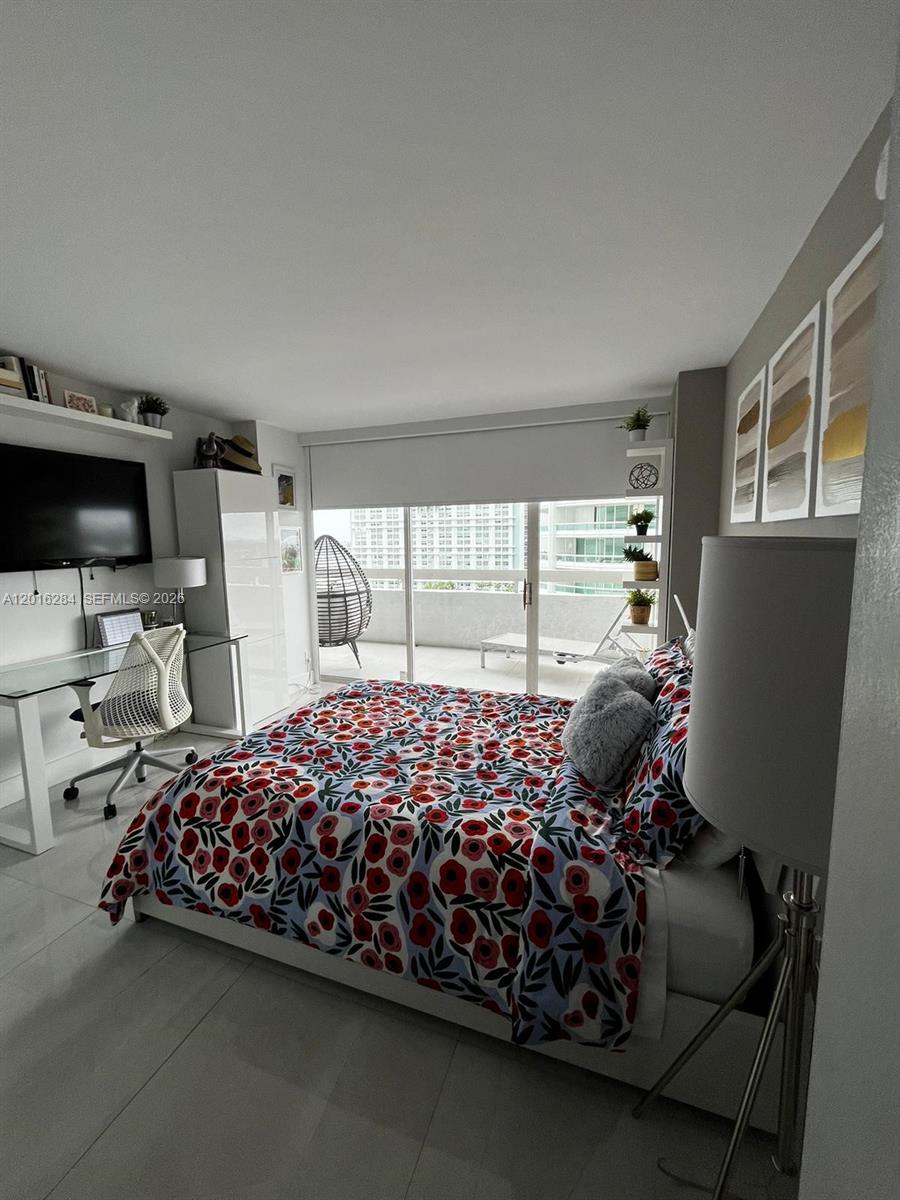 IMPERIAL AT BRICKELL COND - Residential Lease