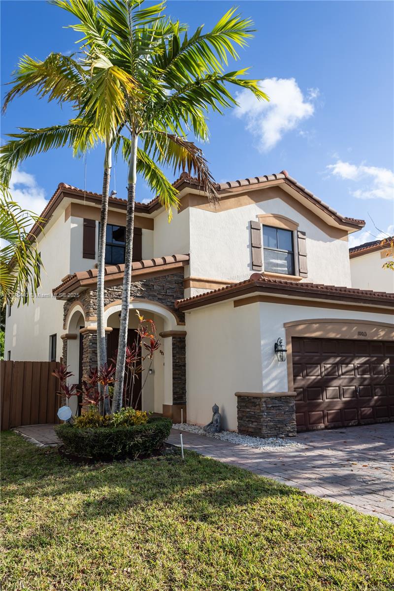 ISLES AT GRAND BAY - Residential