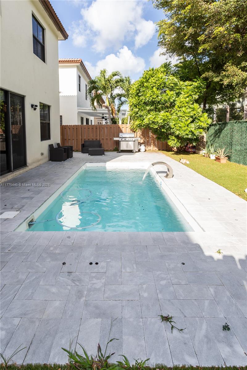 ISLES AT GRAND BAY - Residential