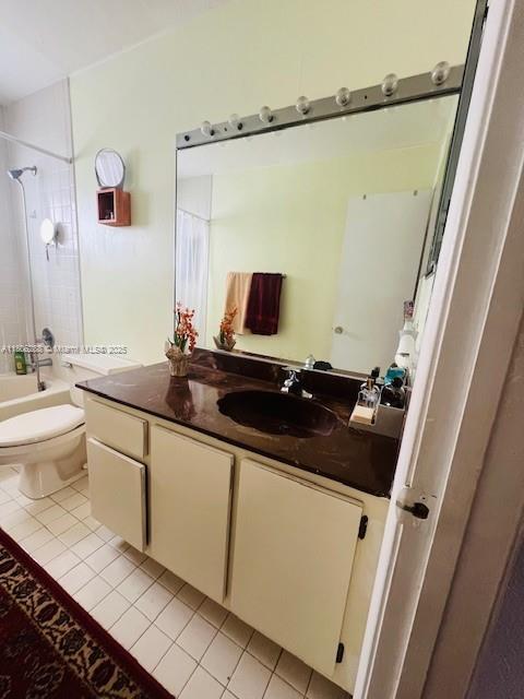 VILLA VENEZIA CONDO PH VI - Residential