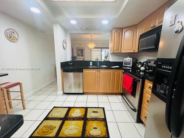 VILLA VENEZIA CONDO PH VI - Residential