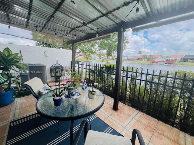 VILLA VENEZIA CONDO PH VI - Residential