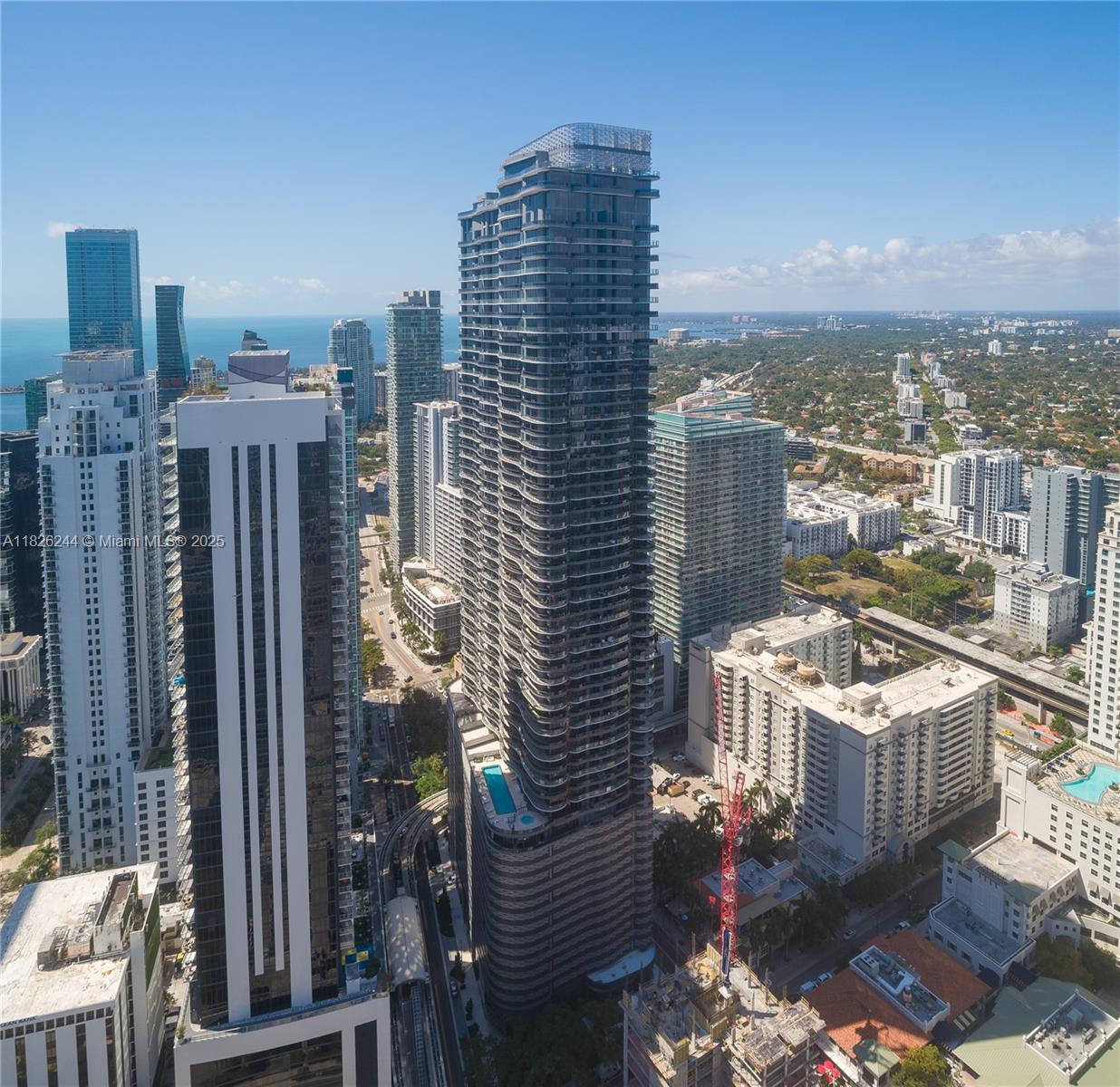 1000 Brickell Plz 3903