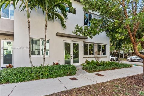 Photo of 6680 NW 102nd Path, Doral, FL 33178 (MLS # A11908211)