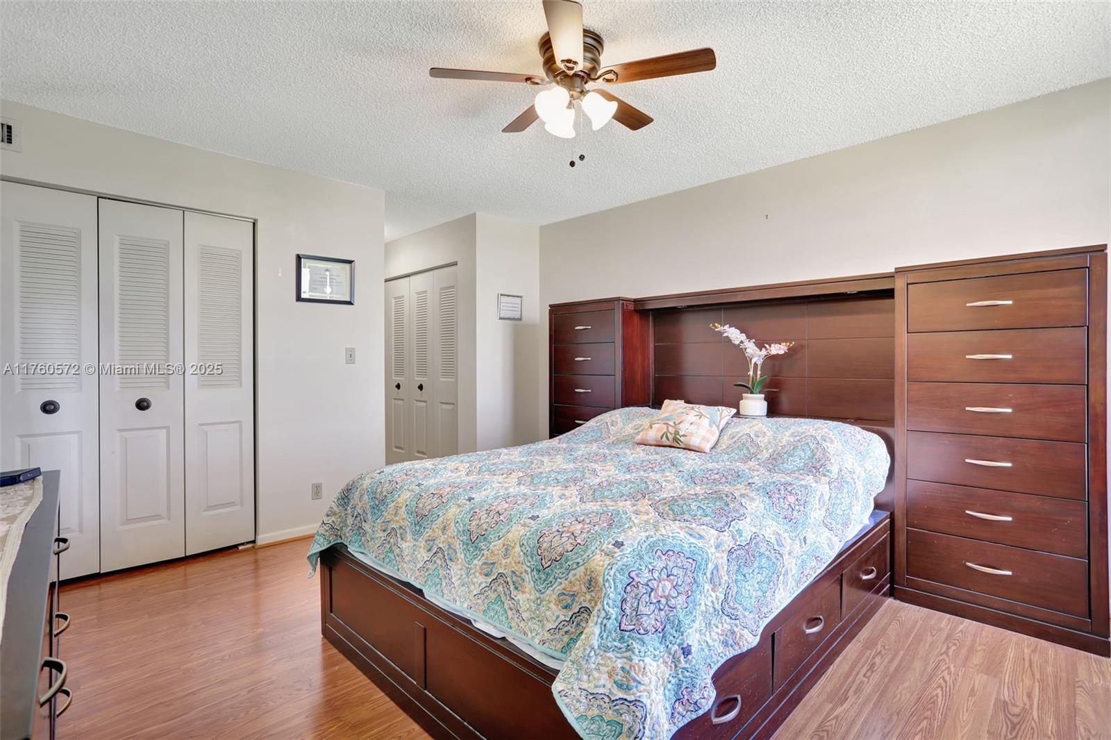 CORAL GATE VII CONDO - Residential