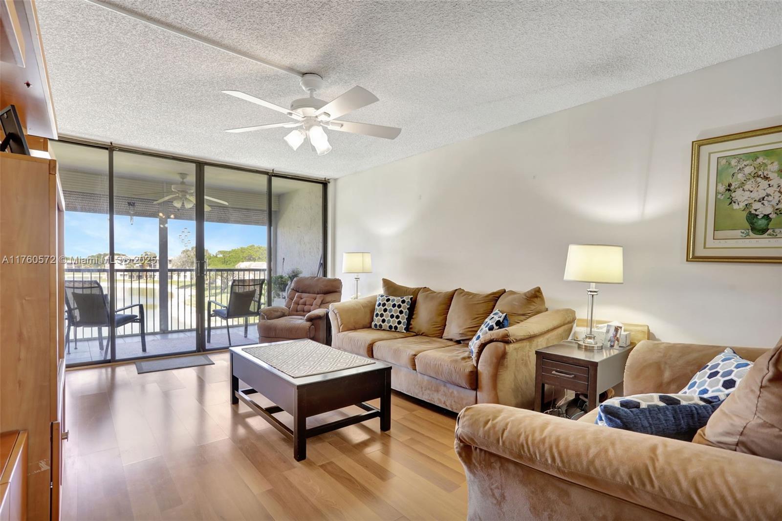 CORAL GATE VII CONDO - Residential