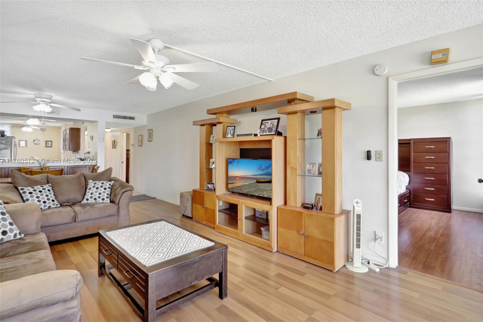 CORAL GATE VII CONDO - Residential