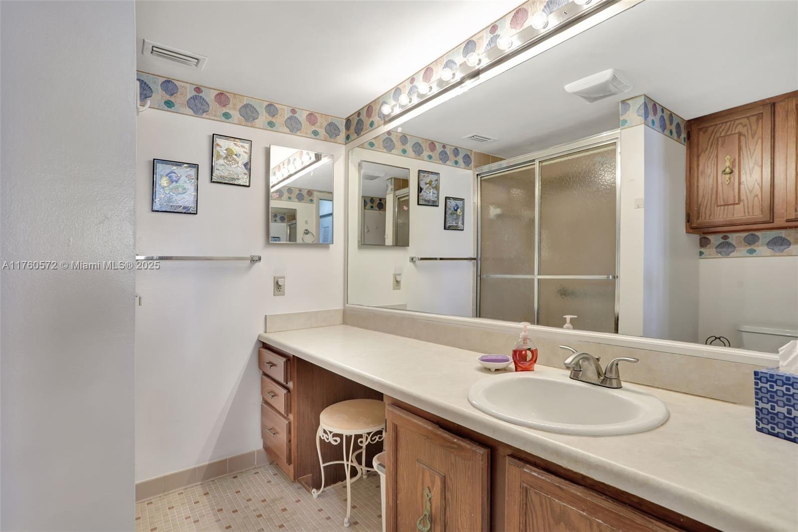 CORAL GATE VII CONDO - Residential